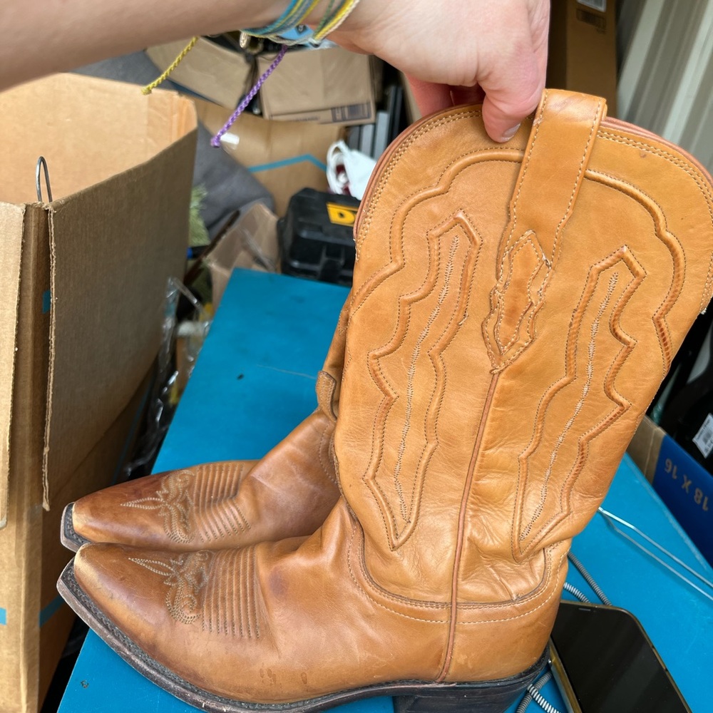 LUCCHESE Women’s Cowboy Boots 6.5